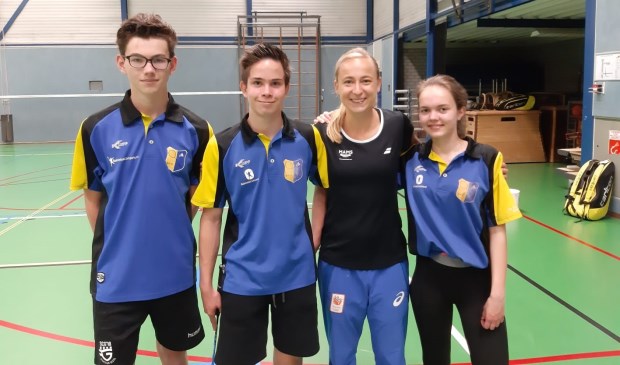 .l.n.r. Luke Schoonus, Cas Verhoeven, Selena Piek en Marjolein Boers | Fotonummer: 3286fa