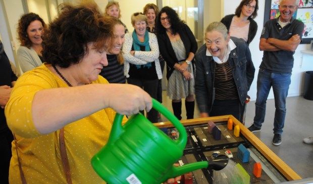 Water gieten op de klimaattafel.