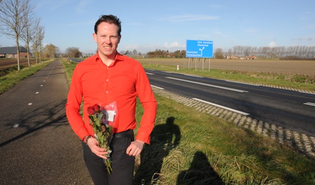 Ralph van Hertum tussen Oud-Vossemeer en Sint-Annaland.