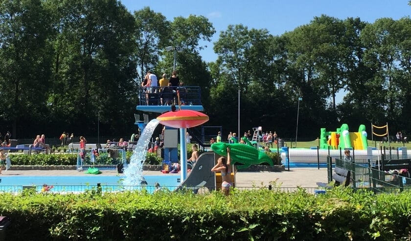 Volgend jaar zou Aquadintel een glijbaan moeten krijgen. Daar worden dit jaar nog sponsoracties voor georganiseerd.
