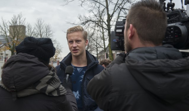 Lijsttrekker Thijs van Zutphen tijdens een interview voor tv | Fotonummer: 3bfd92