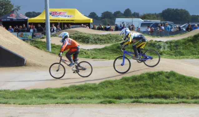 Rooise BMX-ers laten van zich zien | Fotonummer: 964faf