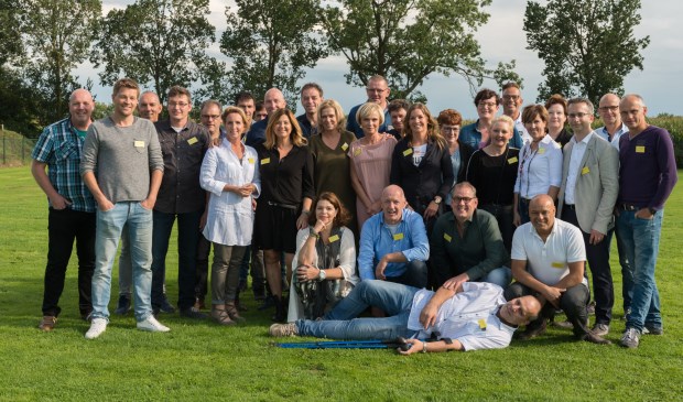 Uiteraard gingen de klassen 1 voor 1 op de foto. | Fotonummer: ac0ec6