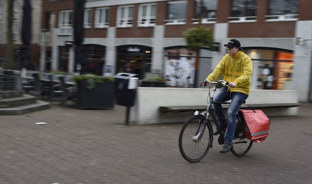 Iedere bezorger krijgt van ons een nieuwe fietstas. | Fotonummer: 41422f