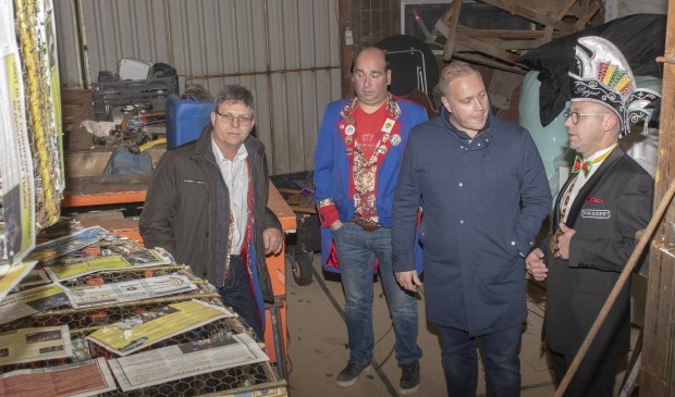 Uitleg op locatie aan de Bobbenagelseweg. | Fotonummer: 1619cb