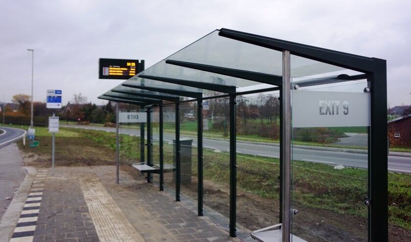 Aan de zijkant staat heel duidelijk Exit 9 vermeld. | Fotonummer: dca59c
