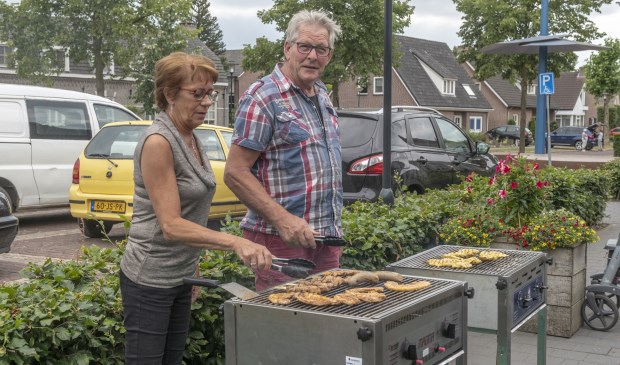 De barbecues liggen vol met lekkers. | Fotonummer: ca3801