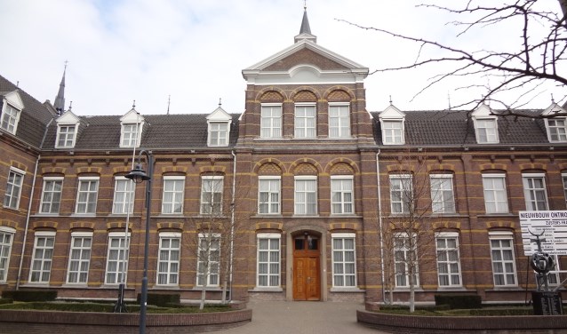 Het klooster. | Fotonummer: 45f544