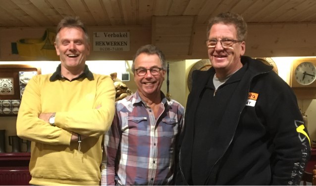 v.l.n.r.: Arie Verbakel, Piet School en John Kerkhof. | Fotonummer: 8cad80
