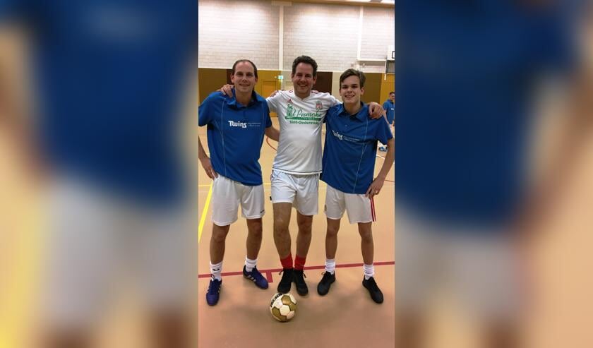 V.l.n.r. Maurits Bergen, Michiel Bergen, Hugo Bergen | Fotonummer: 21b0ea