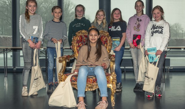 Marisa van den Oever wint Rooise voorleeswedstrijd | Fotonummer: 42f596