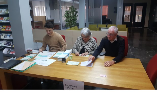 Dit is het stempunt in het voormalige gemeentehuis. | Fotonummer: 4e8d7c