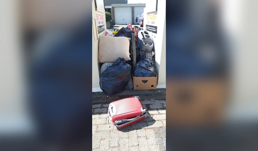 De berg met afval wordt steeds groter. | Fotonummer: 46da76