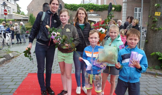 Uiteraard een mooie bloem als beloning. | Fotonummer: 942fc0