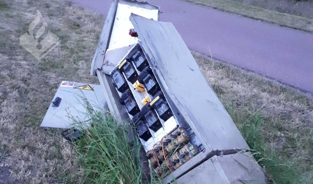 Deze stoomkast is goed geraakt. | Fotonummer: 4adc1e