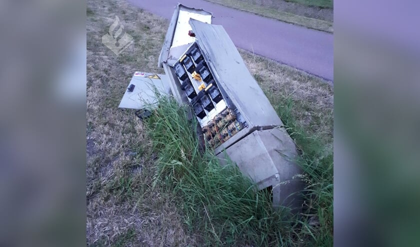 Deze stoomkast is goed geraakt. | Fotonummer: 4adc1e