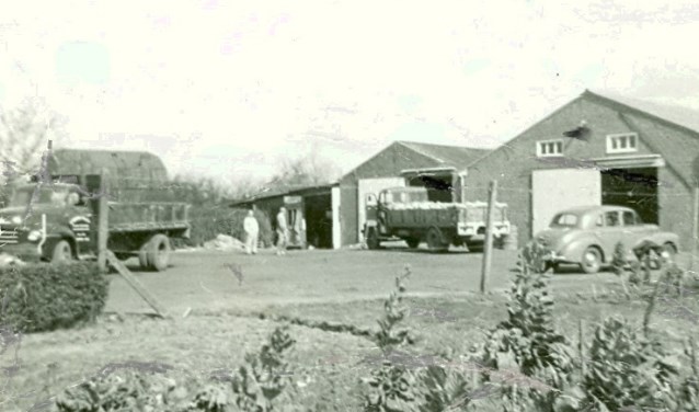 Bogers Transport & Logistics in de jaren '50 van de vorige eeuw.