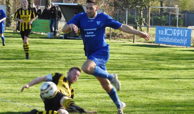 Dimitri Ceuppens (Vivoo) soleert.