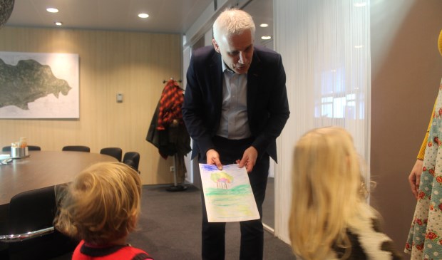 Wethouder Kees van Geffen krijgt de aanvraag.