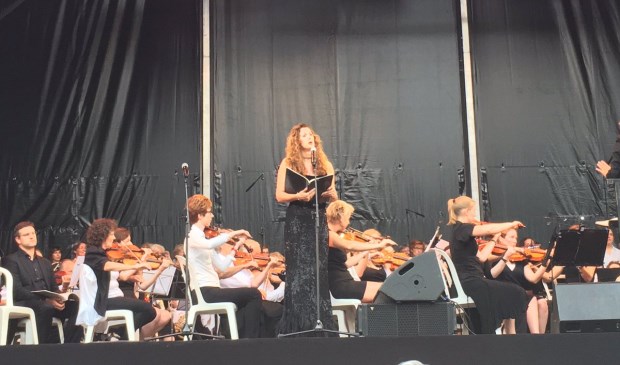 Wilma Bierens schittert in de Carmina Burana (foto organisatie Fabriek Magnifique).