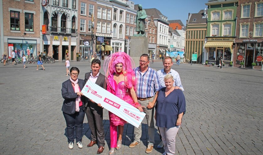 Jolanda van Gool, Eric Logister, Strangee, René Peters, Emiel Hulshof, Gäby Vereijken.