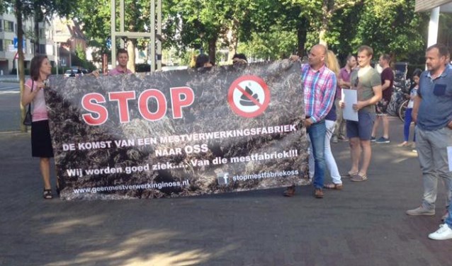 (Foto: Facebook Stop Mestfabriek Oss)