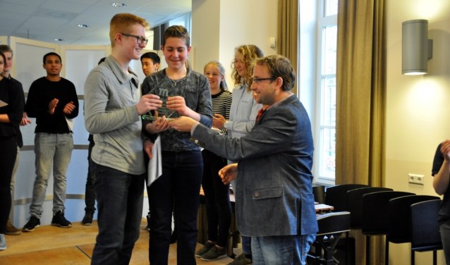 Uitreiking Meierijstad cup door wethouder Menno Roozendaal aan Thomas & Mathijs Lemmens