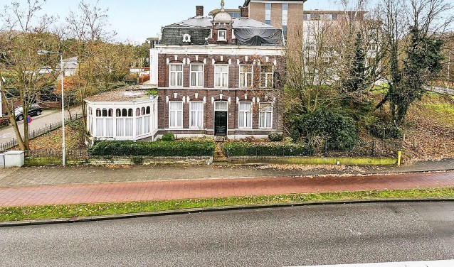 De monumentale Villa Aurora wordt in oude luister hersteld. Het pand krijgt weer de allure van weleer. Archieffoto: Ahmed