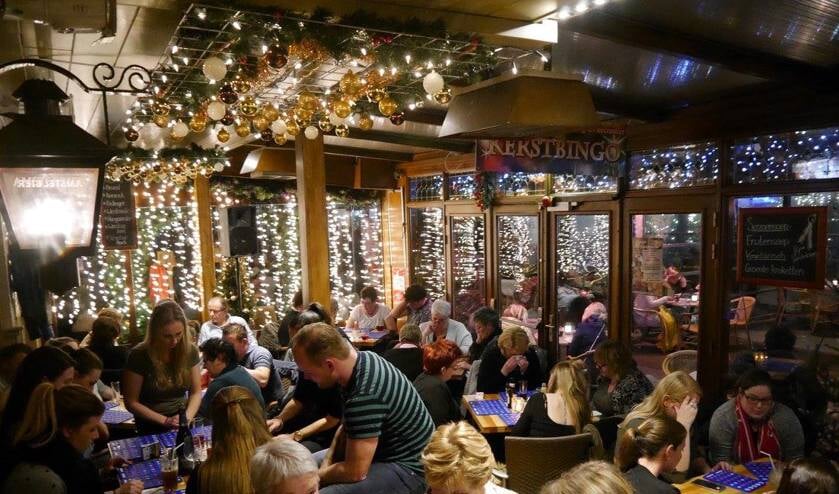 De vorige editie van kerstbingo bij Ons Caffeej