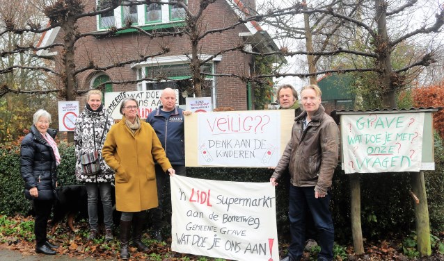 Gravenaren protesteren tegen de komst van de Lidl.