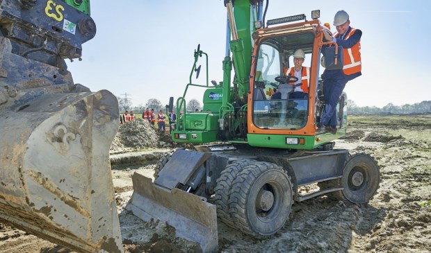 In april dit jaar werd een begin gemaakt met de aanleg van de Randweg, de komomleiding, in Haps.