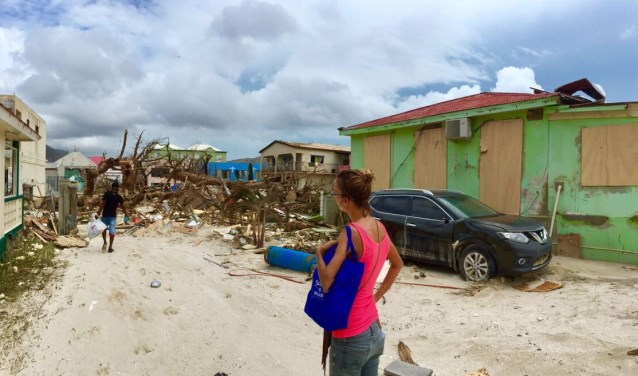 Lisa van Veghel op Sint-Maarten.