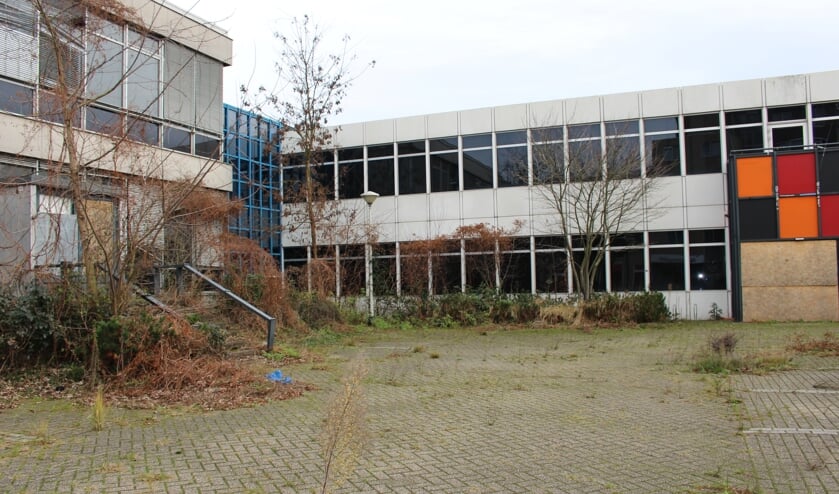 Het oude PNEM-gebouw aan de Kastanjeweg (foto: Temmie van Uden)