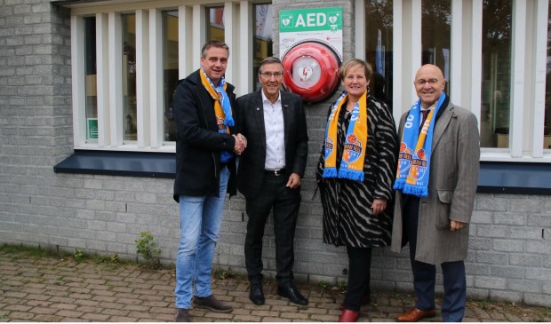 Vlnr:Edwin van den Boom, Klaas Haan Wethouder Coby van de Pas, en burgemeester Kees van Rooij