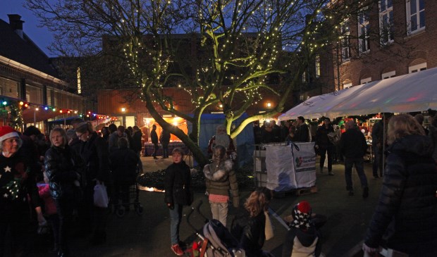 Altijd weer de gezellige en sfeervolle kerstmarkt in Zijtaart