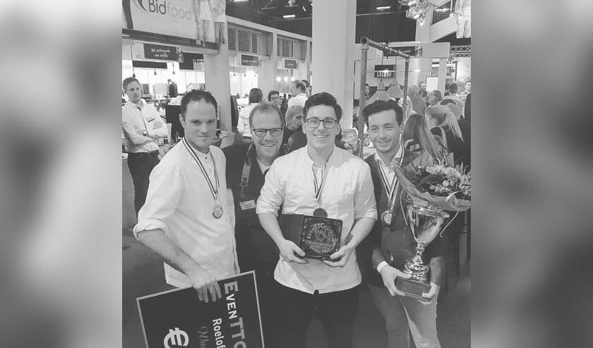 De blije en trotse winnaars