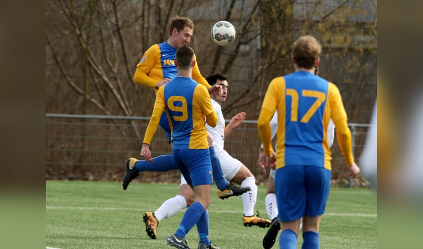 Blauw Geel'38/Jumbo Verliest In Matige Pot Voetbal Van OFC | Kliknieuws