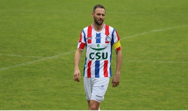 Randy Hofmeijer in zijn laatste wedstrijd voor UDI'19 (Foto: Ronny Raymakers)
