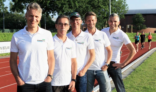 Jeroen Ulijn, Jos Pansier, Ruud Vermeulen, Pieter van Lent en Paul van den Heuvel.Niet op de foto: Meindert Kuipers.