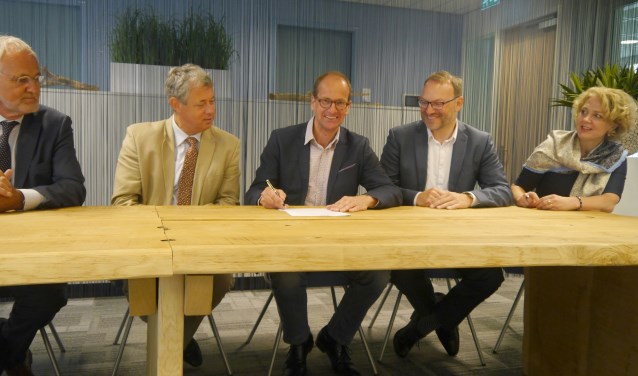 De ondertekening vandaag