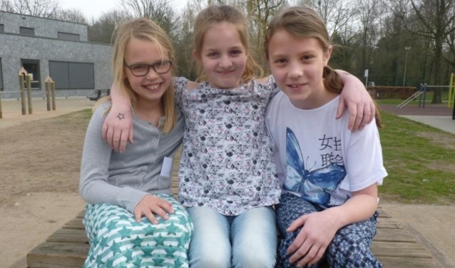 V.l.n.r.: Demi Kersten, Renske van Dinten en Emma van Mil.