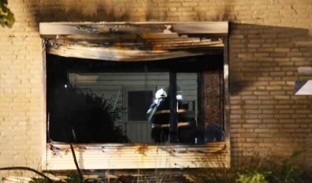 Woningbrand in Berghem. (Foto: Maickel Keijzers / Hendriks Multimedia)