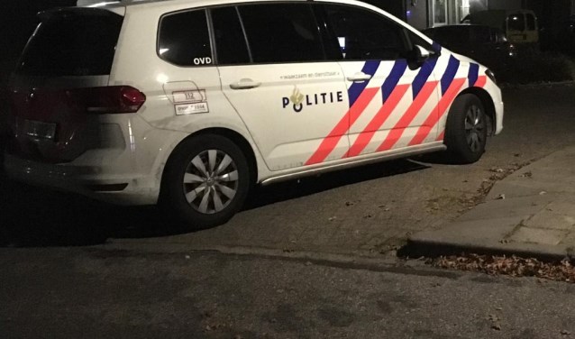 De politie bij één van de plekken waar een overval werd gepleegd.