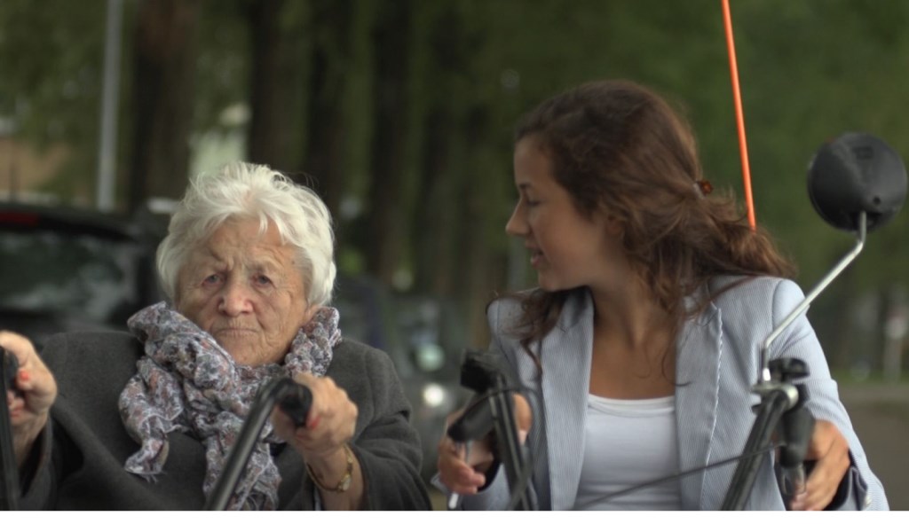 Oma Lien.