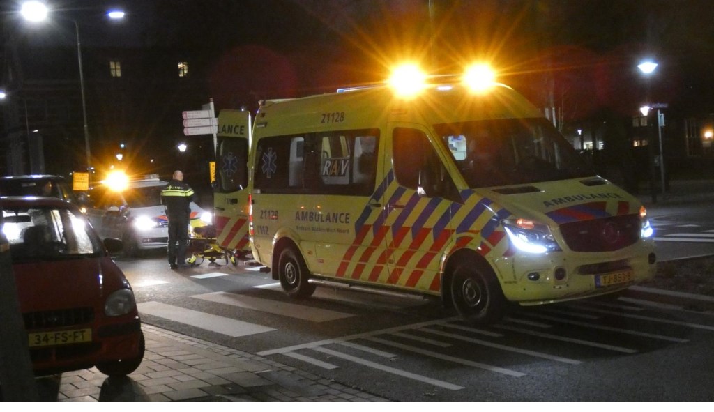 Fietsster raakt gewond bij ongeval op fietsstraat Raadhuislaan