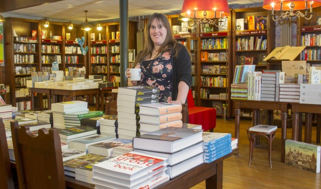 Anouk van der Zee is bedrijfsleidster van Bek, Boeken & Bijzonders.