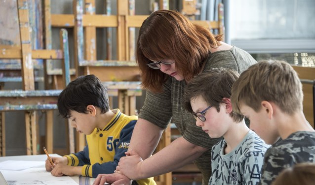 Noa, docente Ryemma Stoop, Ruben en Jonas.