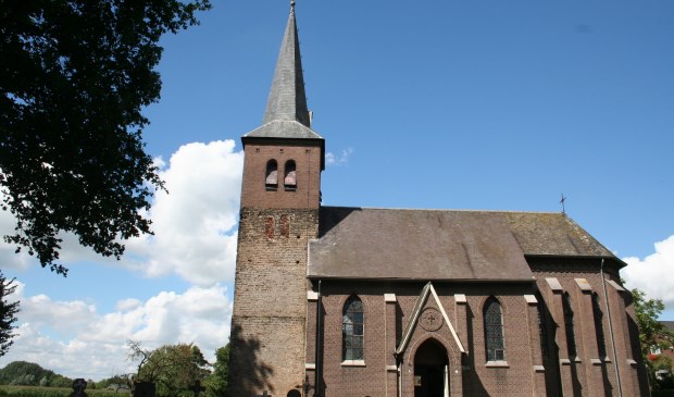 De kerk in Neerlangel.