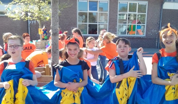 Koningsspelen op Basisschool De Teugelaar.