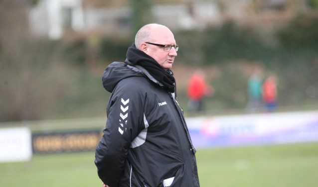 Ton Berens vertrekt deze zomer als trainer van SES Langenboom. (foto: Peter Kuijpers)